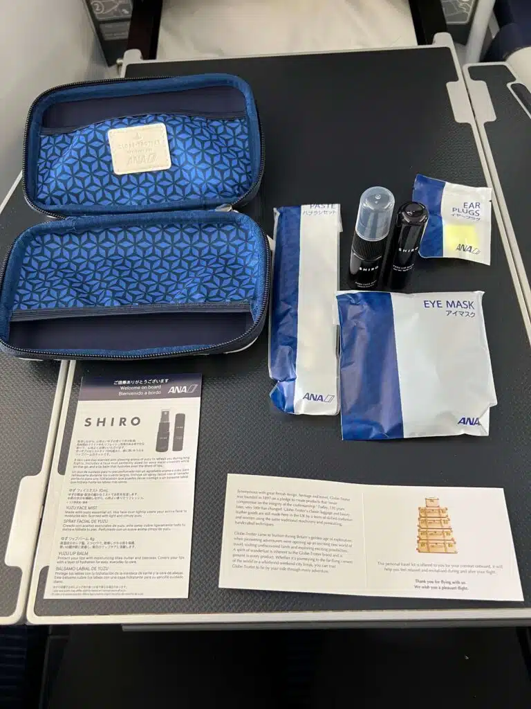 ANA business class amenity kit