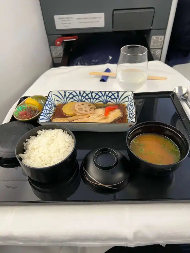 ANA business class Japanese dinner