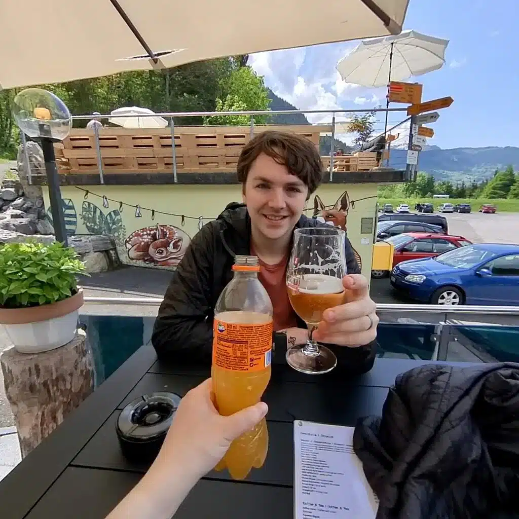 Free drink included with the Grindelwald Canyon Swing activity. 